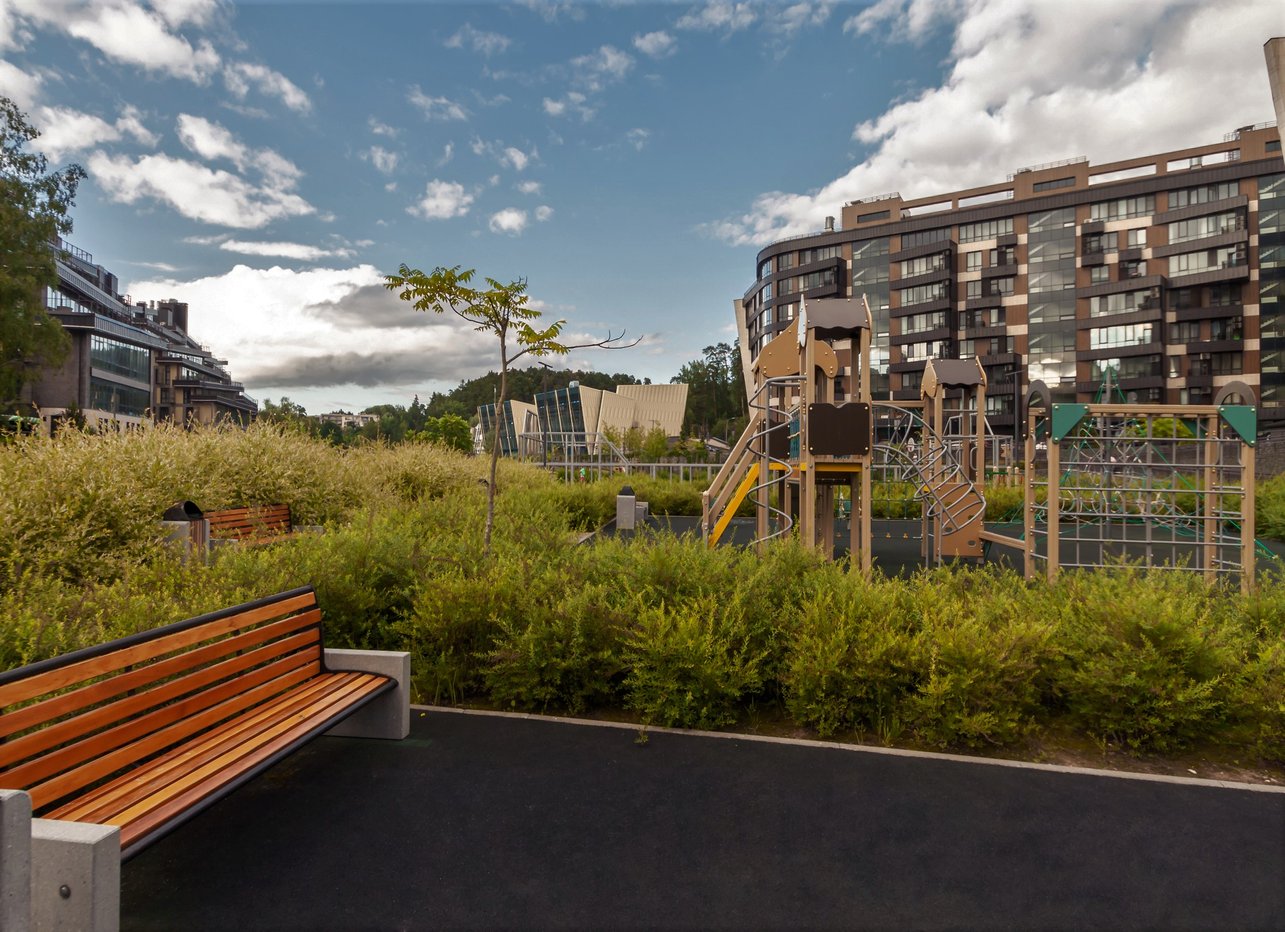 iStock-1335727997 dark